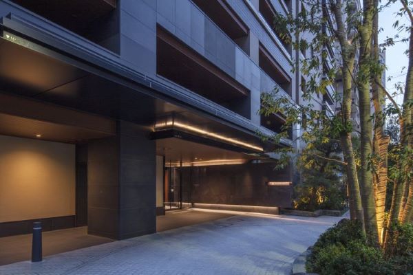 エントランスアプローチ｜ザ・パークハウス本郷